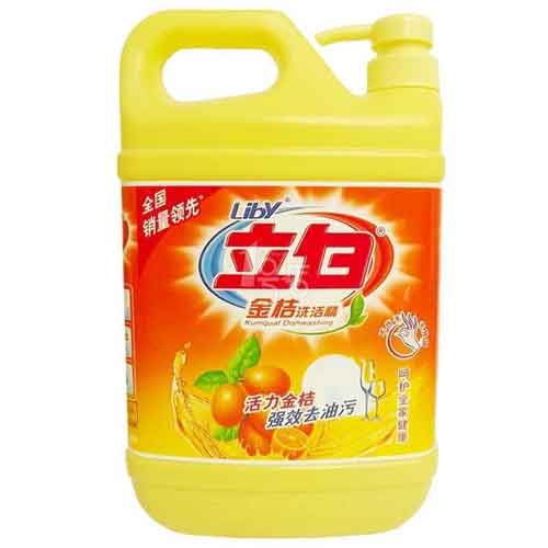 生活小知識:衣服上的各種污漬清洗大法 生活小知識:衣服上的各種污漬清洗大法