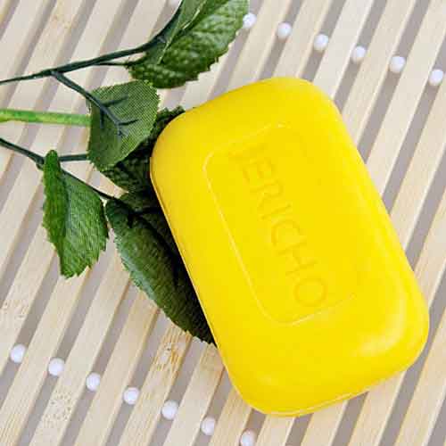 生活小知識:衣服上的各種污漬清洗大法 生活小知識:衣服上的各種污漬清洗大法