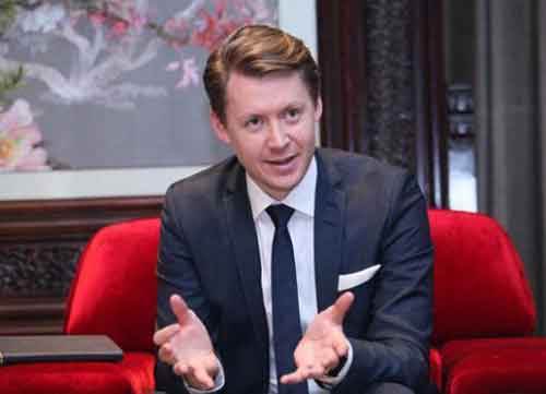 布魯雅爾全球銷售總監(jiān):依然以推行中高端凈化器為主 布魯雅爾全球銷售總監(jiān):依然以推行中高端凈化器為主