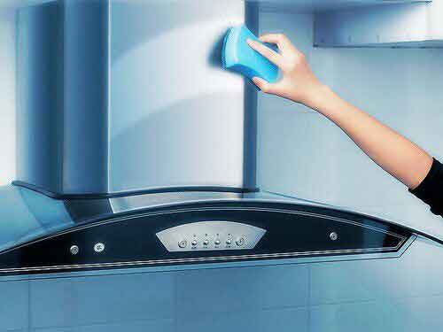 油煙機長期不清洗隱患多 選擇專業清洗公司更有保障 油煙機長期不清洗隱患多 選擇專業清洗公司更有保障