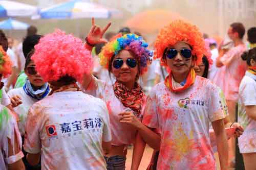 嘉寶莉獨(dú)家冠名衡陽彩跑再度來襲