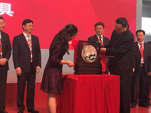 又一里程碑：著名衛(wèi)浴品牌帝王潔具強勢登陸A股市場