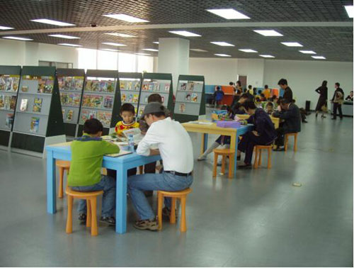 彈性地板為你營造良好閱讀環境 彈性地板為你營造良好閱讀環境