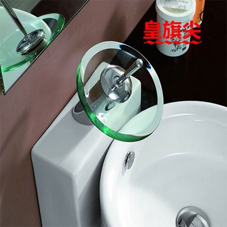 衛(wèi)浴新亮點 皇旗尖LED發(fā)光水龍頭欣賞 衛(wèi)浴新亮點 皇旗尖LED發(fā)光水龍頭欣賞