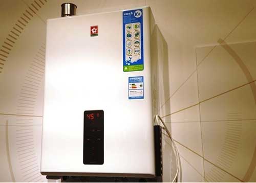 櫻花雙驅恒溫燃氣熱水器：0.5℃智控恒溫，盡享舒適沐浴