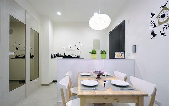 低成本裝修的89平3居室 巧用壁紙妝點空間