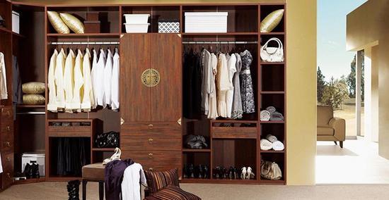 漸成市場(chǎng)新寵兒 新中式衣柜特點(diǎn)大盤點(diǎn) 漸成市場(chǎng)新寵兒 新中式衣柜特點(diǎn)大盤點(diǎn)