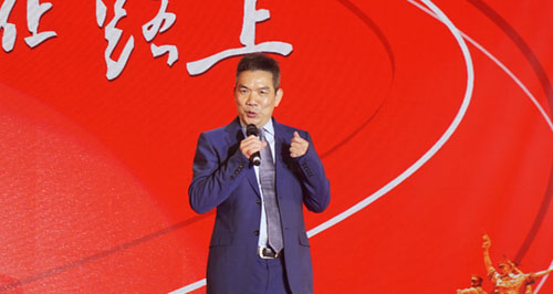 歐路莎董事長(zhǎng)林華友:2017小目標(biāo)從千店計(jì)劃開始 歐路莎董事長(zhǎng)林華友:2017小目標(biāo)從千店計(jì)劃開始