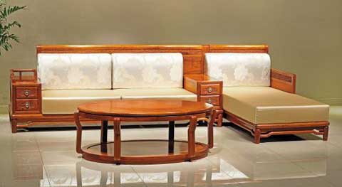 簡(jiǎn)述消費(fèi)者定做紅木家具需注意的幾個(gè)準(zhǔn)則