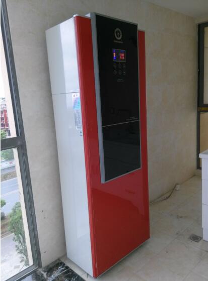 產品介紹:紐恩泰“金爵·金色奧斯卡”空氣能熱水器 產品介紹:紐恩泰“金爵·金色奧斯卡”空氣能熱水器