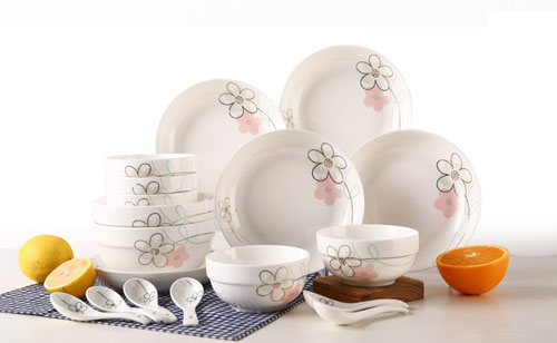 陶瓷劣質品數量多 消費者需練就“火眼金睛” 陶瓷劣質品數量多 消費者需練就“火眼金睛”