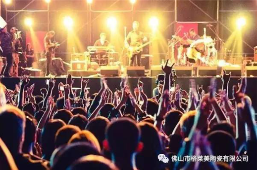 小眾音樂會-追夢人唱響青春 小眾音樂會-追夢人唱響青春