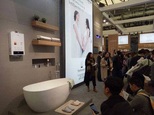 5年質包為中國制造加分 方太磁化恒溫熱水器開啟健康洗浴 5年質包為中國制造加分 方太磁化恒溫熱水器開啟健康洗浴