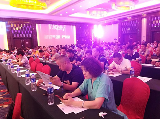 新凱驪門(mén)窗佛山會(huì)議 央視合作預(yù)示無(wú)限商機(jī)