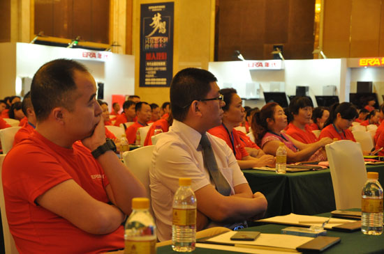 年代廚衛無所不能 新品聯動市場創新輝煌 年代廚衛無所不能 新品聯動市場創新輝煌