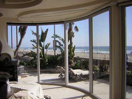 門窗傷人問題不可忽視 為你講解如何選擇安全門窗 門窗傷人問題不可忽視 為你講解如何選擇安全門窗