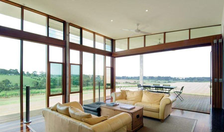 著名門窗品牌專家為你講解不同材質(zhì)門窗的特點 著名門窗品牌專家為你講解不同材質(zhì)門窗的特點