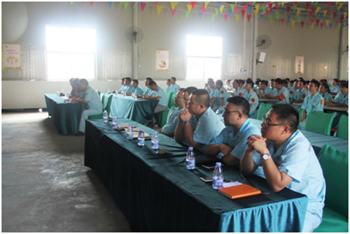 月兔產(chǎn)品質(zhì)量提升誓師大會(huì)