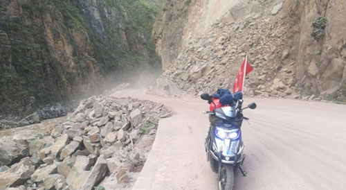 臺鈴云動力  珠峰極限挑戰10000里復雜路況騎行