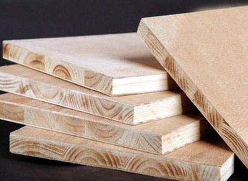 知識普及:板材使用年限和保養(yǎng)效果有關(guān) 知識普及:板材使用年限和保養(yǎng)效果有關(guān)