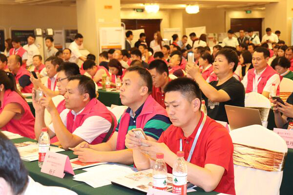 九沐華麗降臨暖通巡展濟南站 分享空氣能熱泵與應用案例