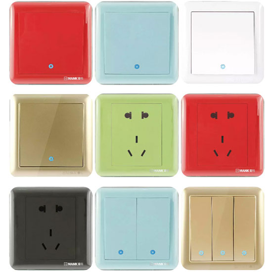 曼科開關再獲“2017中國家居行業年度創新品牌”獎 曼科開關再獲“2017中國家居行業年度創新品牌”獎