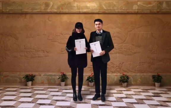 萬象板材品牌又添新成員——岳陽、張家界等地多位加盟商正式簽約 萬象板材品牌又添新成員——岳陽、張家界等地多位加盟商正式簽約