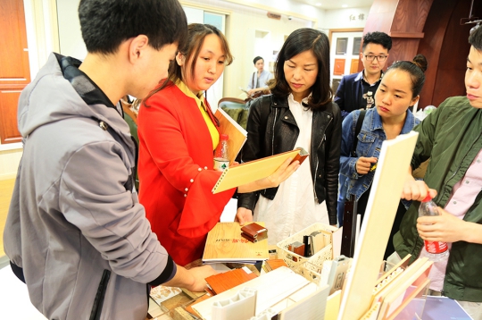 品牌大事|南海保時(shí)吉銷售精英蒞臨耀東華公司參觀交流