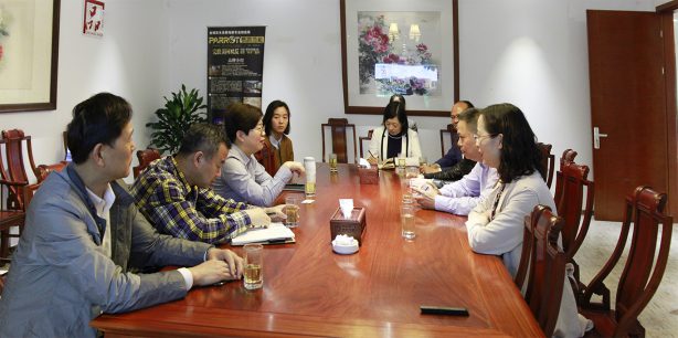 品牌日記|沈曉紅副市長蒞臨裕華調研“浙江制造”爭創工作 品牌日記|沈曉紅副市長蒞臨裕華調研“浙江制造”爭創工作