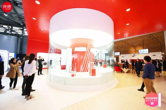 品牌大事|統(tǒng)帥空調(diào)AWE現(xiàn)場(chǎng)“勁熱”突破行業(yè)速熱瓶頸 品牌大事|統(tǒng)帥空調(diào)AWE現(xiàn)場(chǎng)“勁熱”突破行業(yè)速熱瓶頸