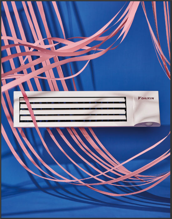 大金空調New Life Style藝術展打造"藍色森林"