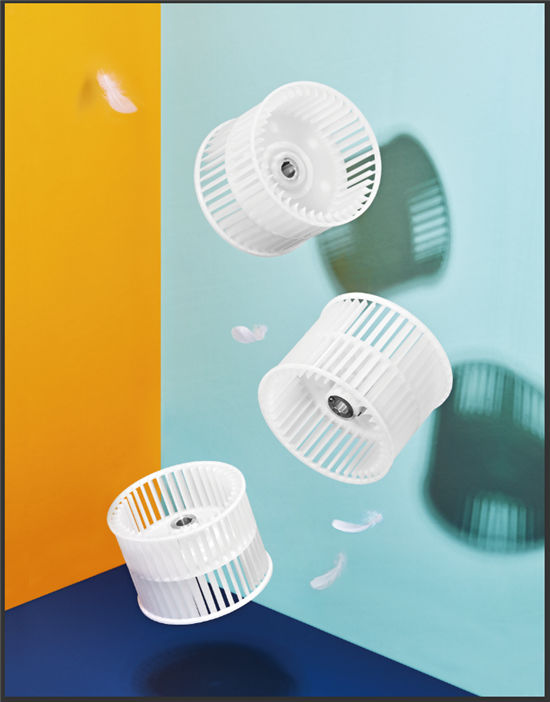 大金空調New Life Style藝術展打造"藍色森林"