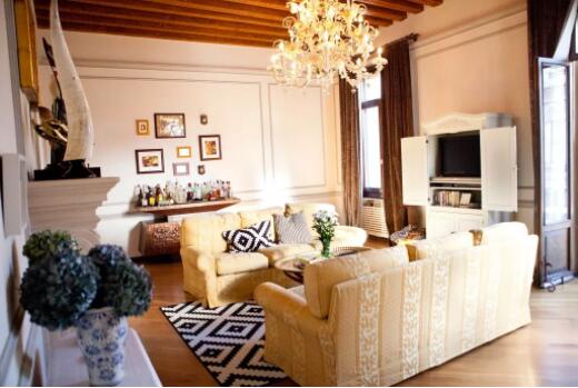 諾克照明 ： 燈里看世界，一步一巴黎