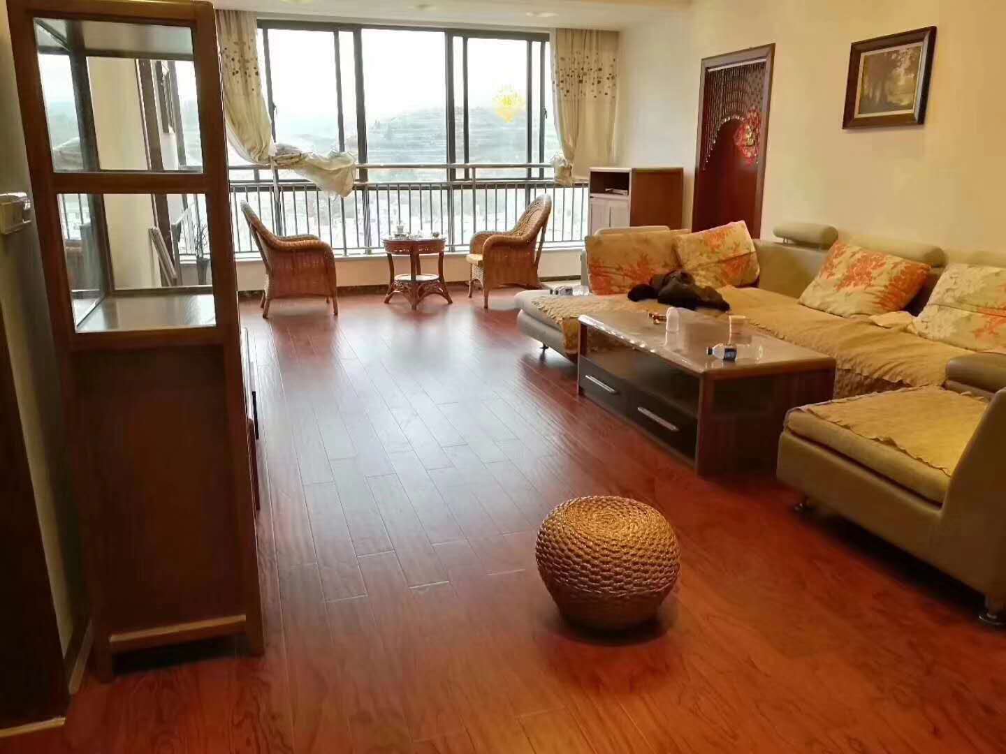 品牌日記|榮事達地板優秀品質征服消費者，多地捷報頻傳