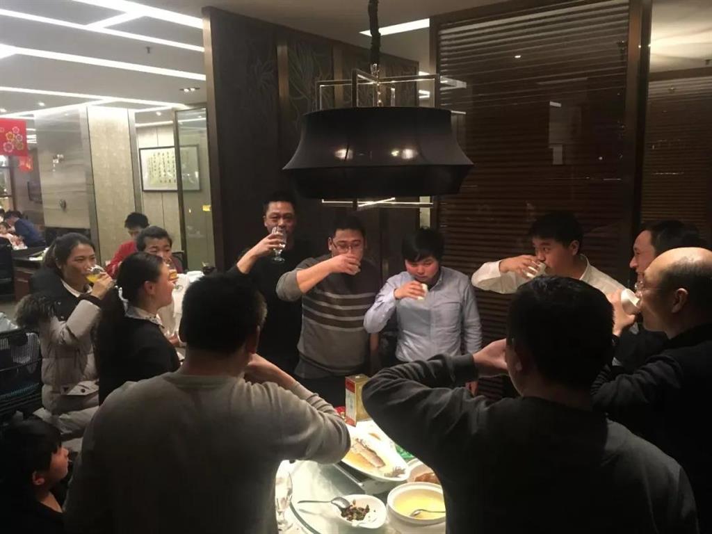 品牌大事|歐聯衛浴河南區域年終經銷商座談會舉行