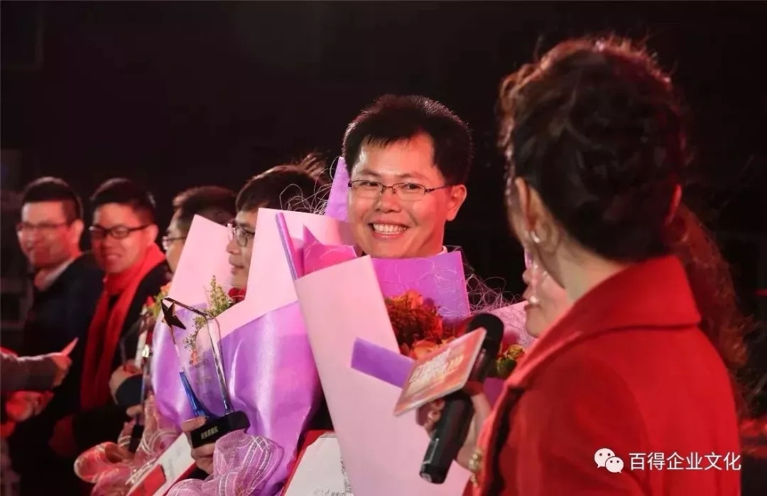 品牌大事|百得廚衛2018“合力超越 ? 極速前進”迎新晚會落幕