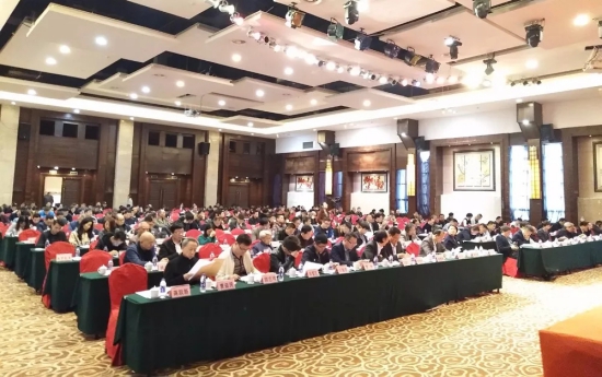 品牌榮譽|中信紅木東家協會員代表大會榮獲三項大獎 品牌榮譽|中信紅木東家協會員代表大會榮獲三項大獎