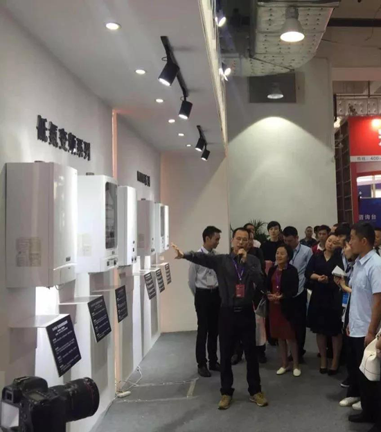 2018山東國際暖通展開門紅——昊森熱能簽署3萬臺壁掛爐銷售訂單! 2018山東國際暖通展開門紅——昊森熱能簽署3萬臺壁掛爐銷售訂單!