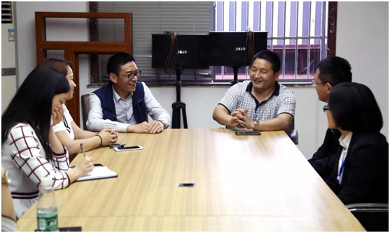 探討木業發展趨勢 安化商會秘書長訪香港福林 探討木業發展趨勢 安化商會秘書長訪香港福林