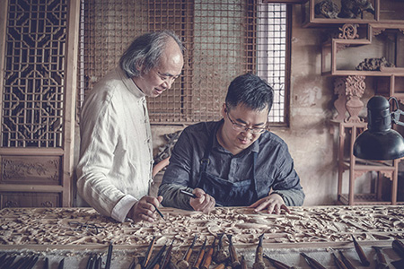 根植紅木,專心為家,不做尋常木匠! 根植紅木,專心為家,不做尋常木匠!