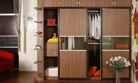 行業(yè)觀點|十大衣柜品牌進行跨界還需重新審視自身實力 行業(yè)觀點|十大衣柜品牌進行跨界還需重新審視自身實力