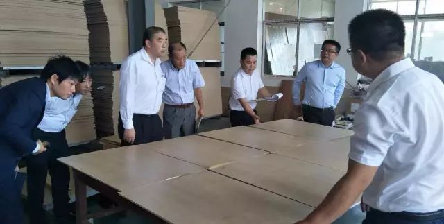品牌日記|日本地板企業(yè)考察團(tuán)蒞臨漢邦集團(tuán)技術(shù)交流
