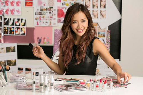 品牌產(chǎn)品|用培恩集成灶 做高大上的美妝博主不在話下 品牌產(chǎn)品|用培恩集成灶 做高大上的美妝博主不在話下