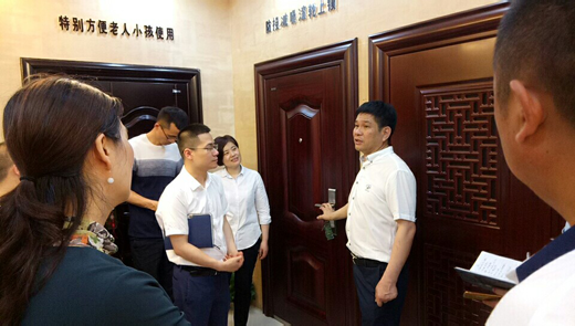 品牌日記|王力集團董事長王躍斌率領公司高管考察市場