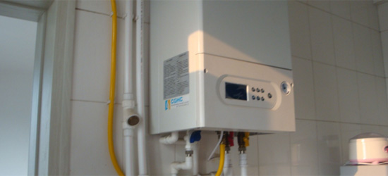 問一下,裝了壁掛爐還用裝燃?xì)鉄崴鲉幔? alt=