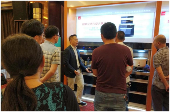 廚電商業模式告急 超人集成灶推“3零”新概念 廚電商業模式告急 超人集成灶推“3零”新概念