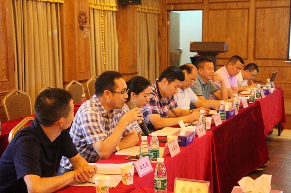 品牌大事|匯龍應(yīng)邀出席《水性漆木門》標準研討會 品牌大事|匯龍應(yīng)邀出席《水性漆木門》標準研討會