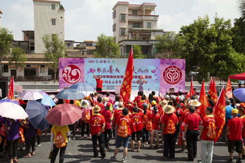 品牌大事|堅美鋁業愛心捐款 助力鳳池慈善事業 品牌大事|堅美鋁業愛心捐款 助力鳳池慈善事業