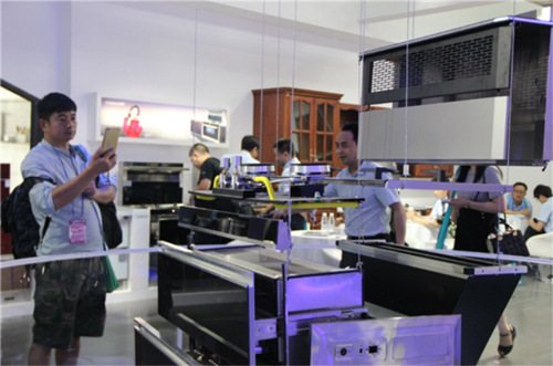 品牌人物|潮邦馬軍鋒:集成灶行業未來大有可為 品牌人物|潮邦馬軍鋒:集成灶行業未來大有可為