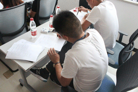 品牌大事|一天之內(nèi)森歌集成灶成功簽約29家經(jīng)銷商! 品牌大事|一天之內(nèi)森歌集成灶成功簽約29家經(jīng)銷商!